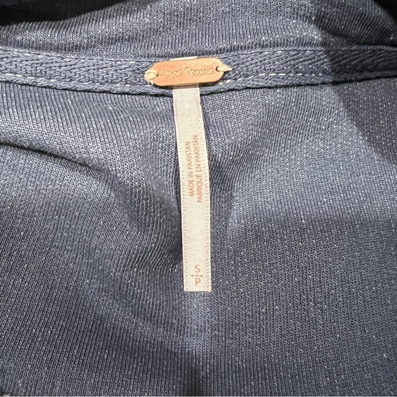 Free People | Indigo Blue Ruby Oversized Shirt Jacket size Small - Picture 9 of 14